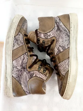 Zapatillas León Monfrance Piel Serpiente Talla 42