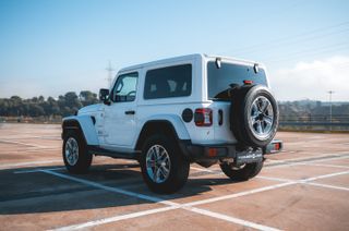 JEEP WRANGLER SAHARA 2.0 270CV – 4x4 – AUTOMÀTIC