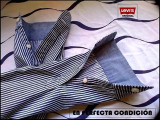 Camisa Levi's Alta Calidad (Impecable Condición).