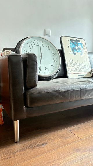 Sofá de 2 plazas de cuero negro