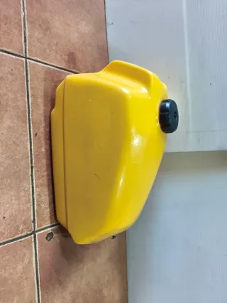 Depósito Suzuki PE 175/250