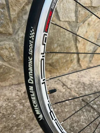 Bicicleta Carretera Carbono Shimano 105