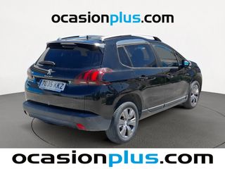 Peugeot 2008 PureTech 82 Style 60 kW (82 CV)