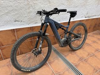 Focus Jam2 6.8 bici eléctrica.