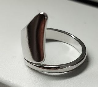 Anillo Modernista Ópalo