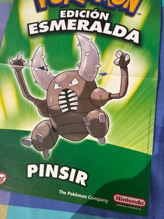 Póster Pokémon Esmeralda Milotic Pinsir