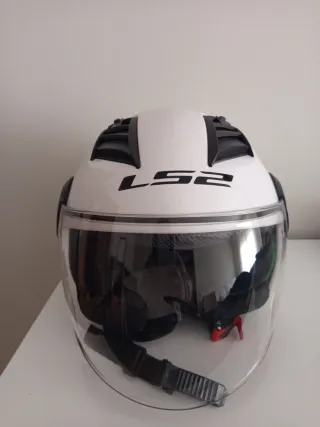 Casco de moto blanco talla xs seminuevo