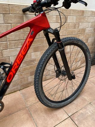 Bicicleta Orbea Alma 29 M30 M Roja/Negra