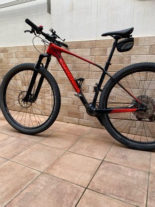 Bicicleta Orbea Alma 29 M30 M Roja/Negra
