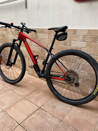 Bicicleta Orbea Alma 29 M30 M Roja/Negra