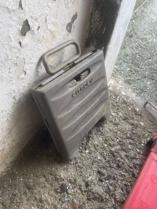 Caja de transporte Citroën,dos triángulos señaliza