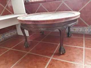 Mesa de centro ovalada mármol y madera