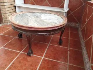 Mesa de centro ovalada mármol y madera
