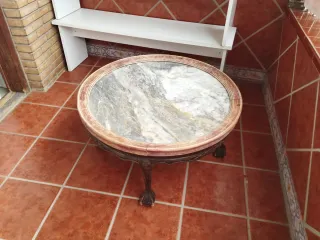 Mesa de centro ovalada mármol y madera