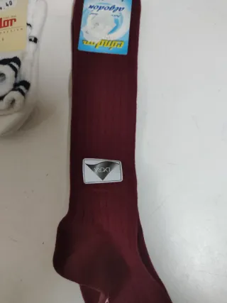 Calcetines Condor canalé rojo y blanco