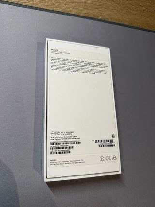 iPhone 13 128GB Midnight