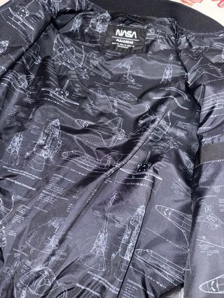 Cazadora NASA x Pull & Bear Edición Limitada