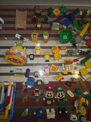 Lote Lego Super Mario y otros