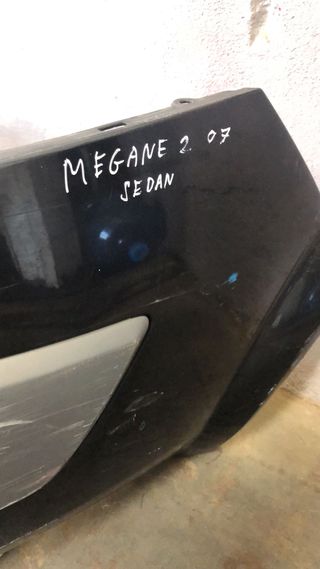 PARAGOLPES TRASERO RENAULT MEGANE 2 SEDAN NEGRO