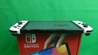 Nintendo Switch OLED Blanca + Caja y Accesorios