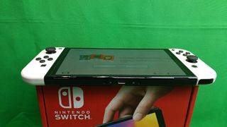 Nintendo Switch OLED Blanca + Caja y Accesorios
