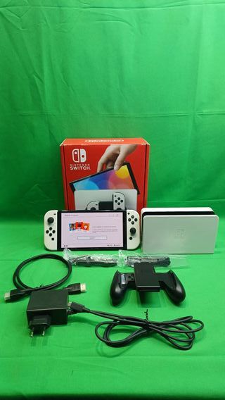 Nintendo Switch OLED Blanca + Caja y Accesorios