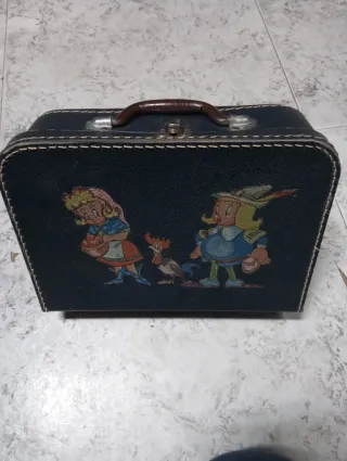 Maleta infantil vintage con dibujo