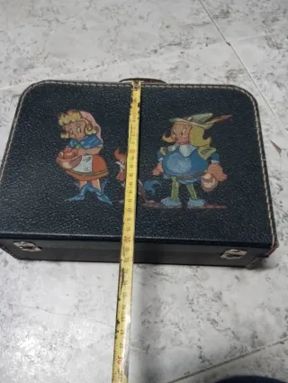Maleta infantil vintage con dibujo