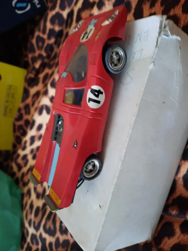 Porsche 917 Scalextric C46 Rojo Oscuro