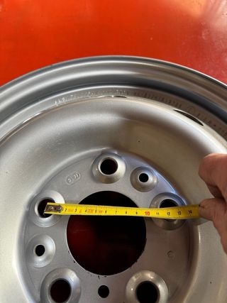 Llanta de acero 6J x16 ET68