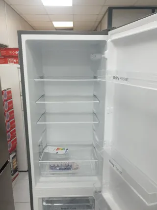 Pack Nevera y lavadora con garantía Nueva con tara