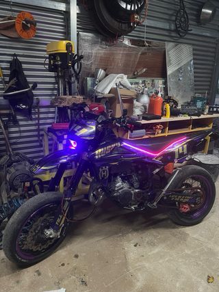 Husqvarna WR 125cc Enduro Moto