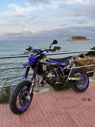 Husqvarna WR 125cc
