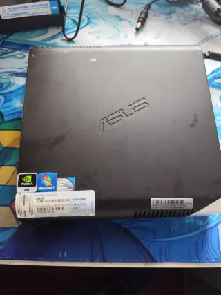 Mini PC ASUS Atom D525