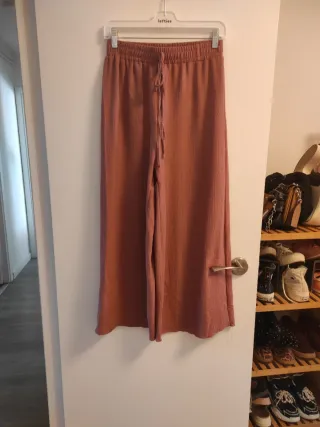 Pantalón rosa culotte