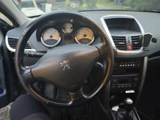Peugeot 207 2007