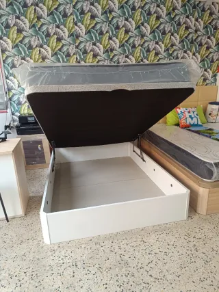 Canapé abatible y colchón