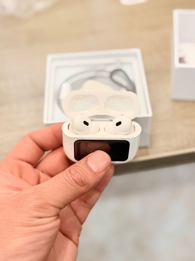 Auriculares ANC/ENC con Pantalla Táctil