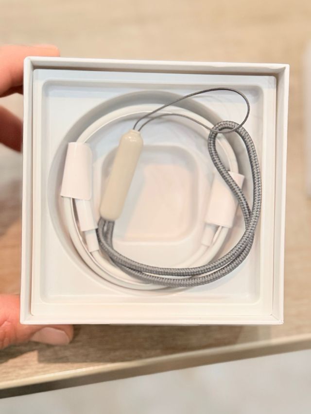 Auriculares ANC/ENC con Pantalla Táctil