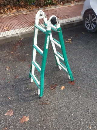 Escalera telescópica 4x4 peldaños