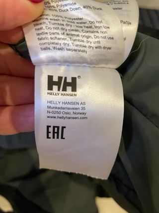 Chaqueta Helly Hansen plumífera verde Talla M