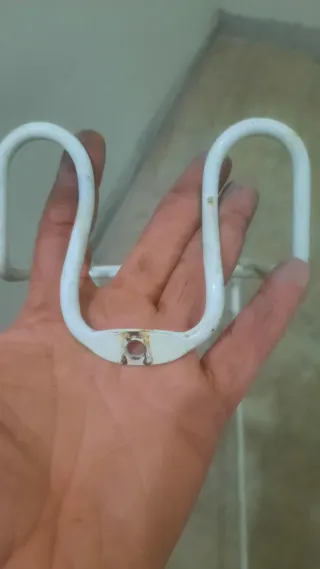 Portapacchi anteriore bianco