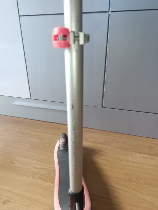 Patinete Globber 3 ruedas rosa