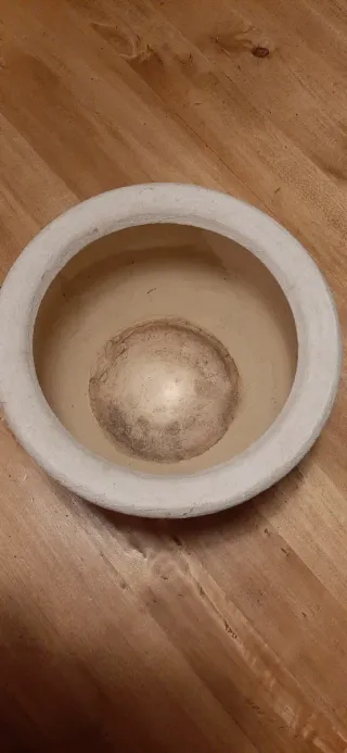 Vaso ceramica decorato fiori pigne