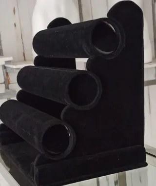 Expositor de pulseras terciopelo negro