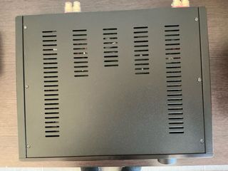 Amplificador Moon 340i con DAC 100w.