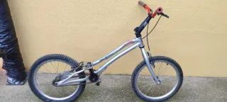 Monty 207 kamel de segunda mano por 140 EUR en Flaça en WALLAPOP