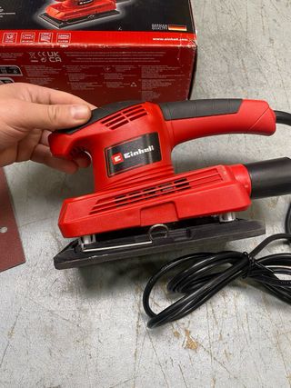 Lixadeira Orbital Einhell TH-OS 1520 150W