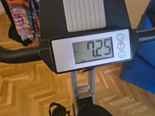 Bicicleta estática gris BCAN como nueva