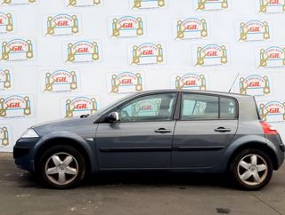Renault 8200509516 centralita motor megane 1102143
